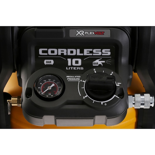 10l Compresseur 54V XR FLEXVOLT - 2x batterie 6,0Ah + chargeur