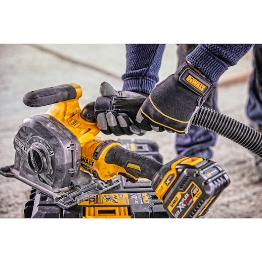 Rainureuse à béton XR Flexvolt 54V 2x 2Ah Li-Ion Brushless Rainureuse à béton XR Flexvolt 54V 2x 2Ah Li-Ion Brushless