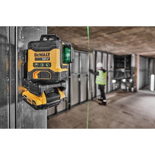 18V Laser en croix 3x360 Compact - vert - sans accu ni chargeur 18V Laser en croix 3x360 Compact - vert - sans accu ni chargeur