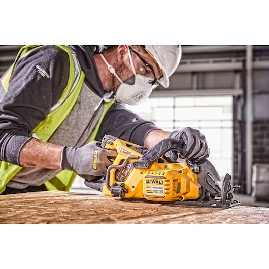 54V XR FLEXVOLT Scie circulaire construction 190mm (alésage losange) 54V XR FLEXVOLT Scie circulaire construction 190mm (alésage losange)