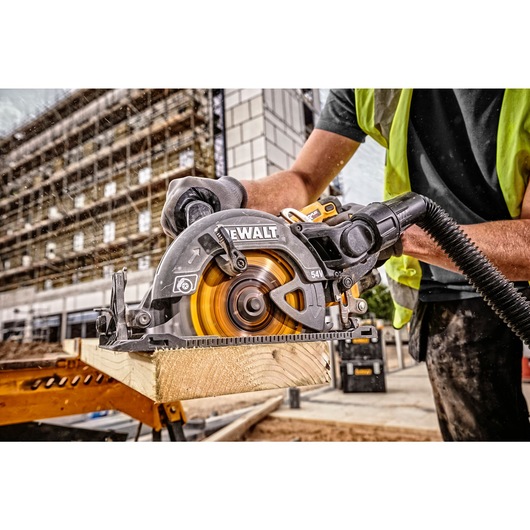 54V XR FLEXVOLT Scie circulaire construction 190mm (alésage losange) 54V XR FLEXVOLT Scie circulaire construction 190mm (alésage losange)