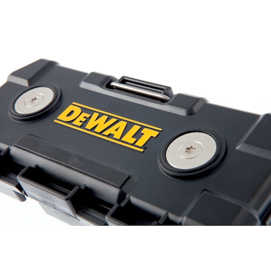 IMPACT Torsion set MAGbox 20-pièces (25mm Ph1/Ph2/Ph3/PZ1/PZ2/PZ3/T20/T25, 50mm Ph2/Pz2, douille, mèches métal, porte-embouts) IMPACT Torsion set MAGbox 20-pièces (25mm Ph1/Ph2/Ph3/PZ1/PZ2/PZ3/T20/T25, 50mm Ph2/Pz2, douille, mèches métal, porte-embouts)